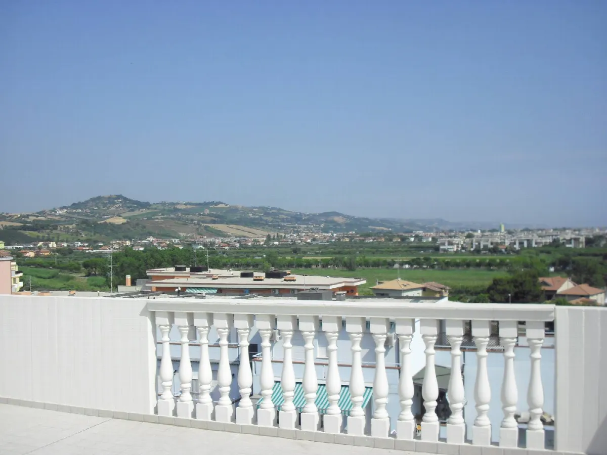 Appartamento in vendita a Alba Adriatica, Zona Mare - foto 10