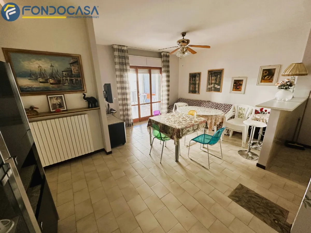 Appartamento in vendita a Martinsicuro, Villa Rosa - foto 1