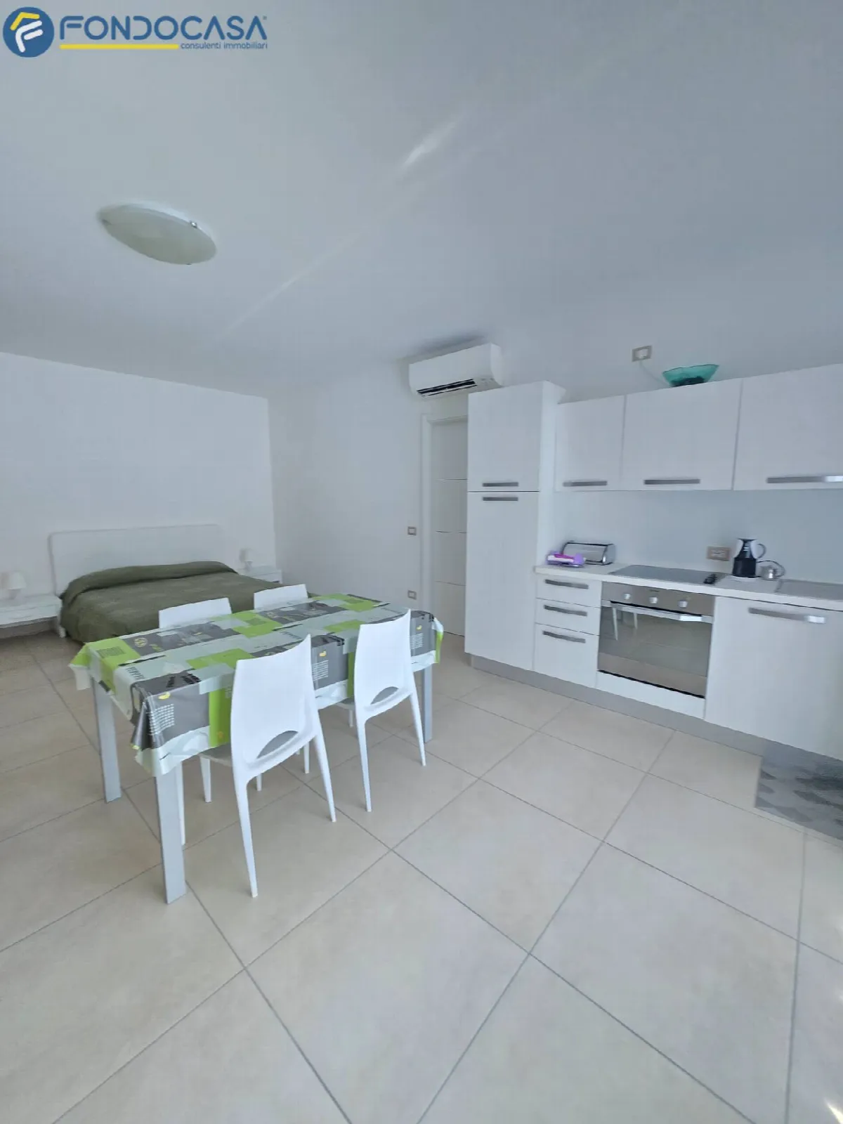 Appartamento in vendita a Alba Adriatica, Zona Mare - foto 2