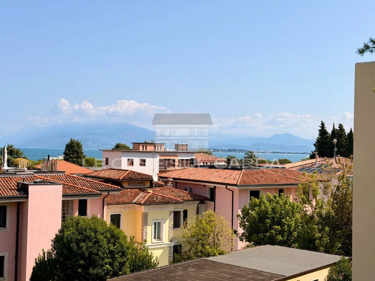 Appartamento in vendita a Desenzano del Garda, Desenzano del Garda - foto 3