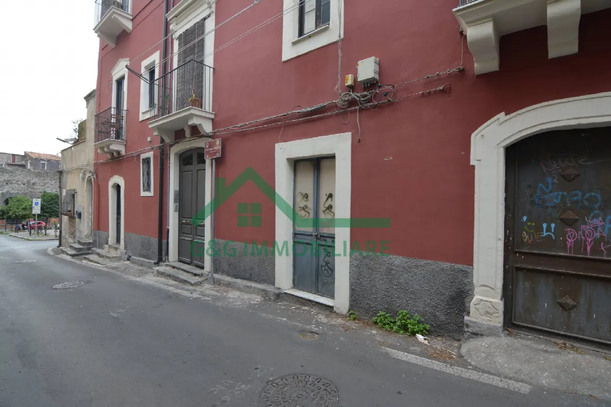 Appartamento Nuda Proprieta' in vendita a Catania, Zona semicentro - foto 2