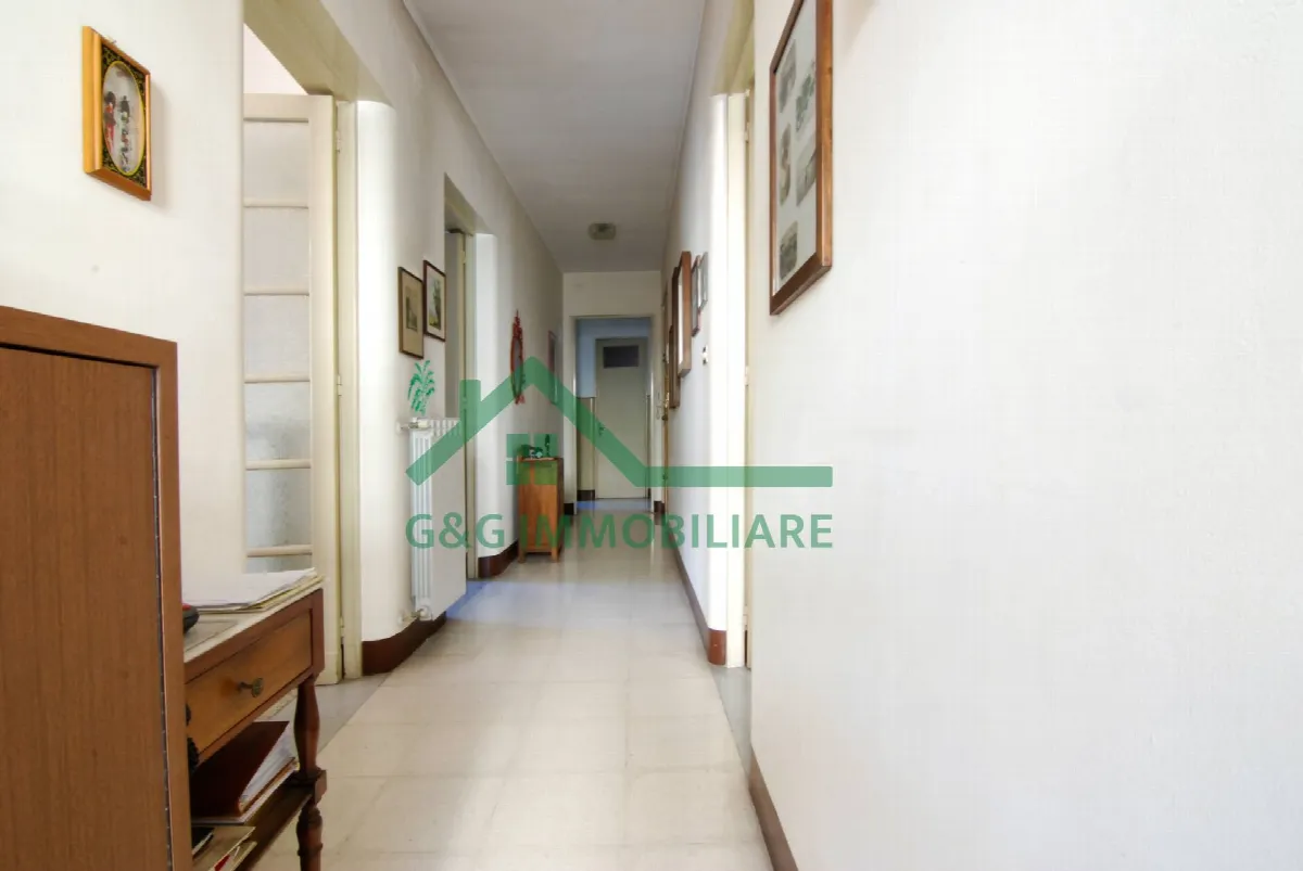 Appartamento Quadrilocale in vendita a Catania, Via Umberto - foto 9