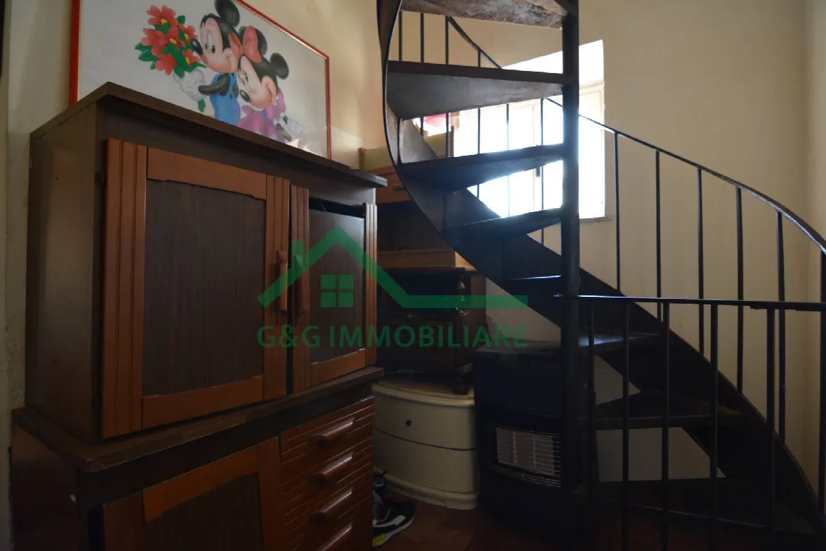 Appartamento Quadrilocale in vendita a Catania, Zona semicentro - foto 2