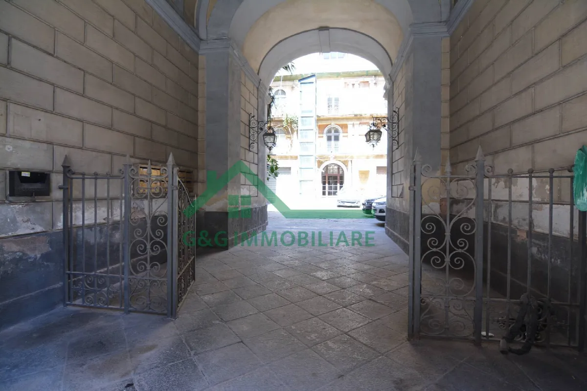 Appartamento Quadrilocale in vendita a Catania, Zona semicentro - foto 6