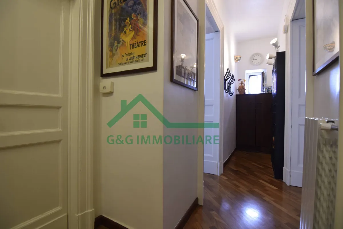 Appartamento Quadrilocale in vendita a Catania, Zona semicentro - foto 7