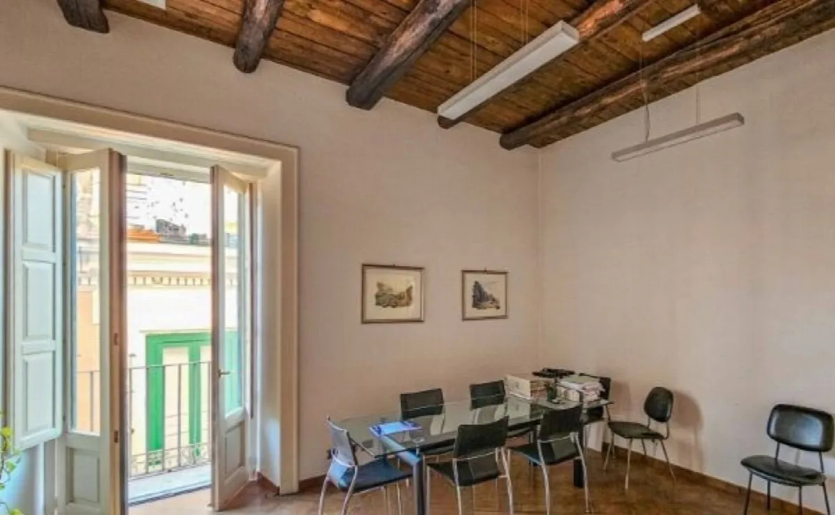 Appartamento in vendita a Salerno, Centro Storico - foto 3