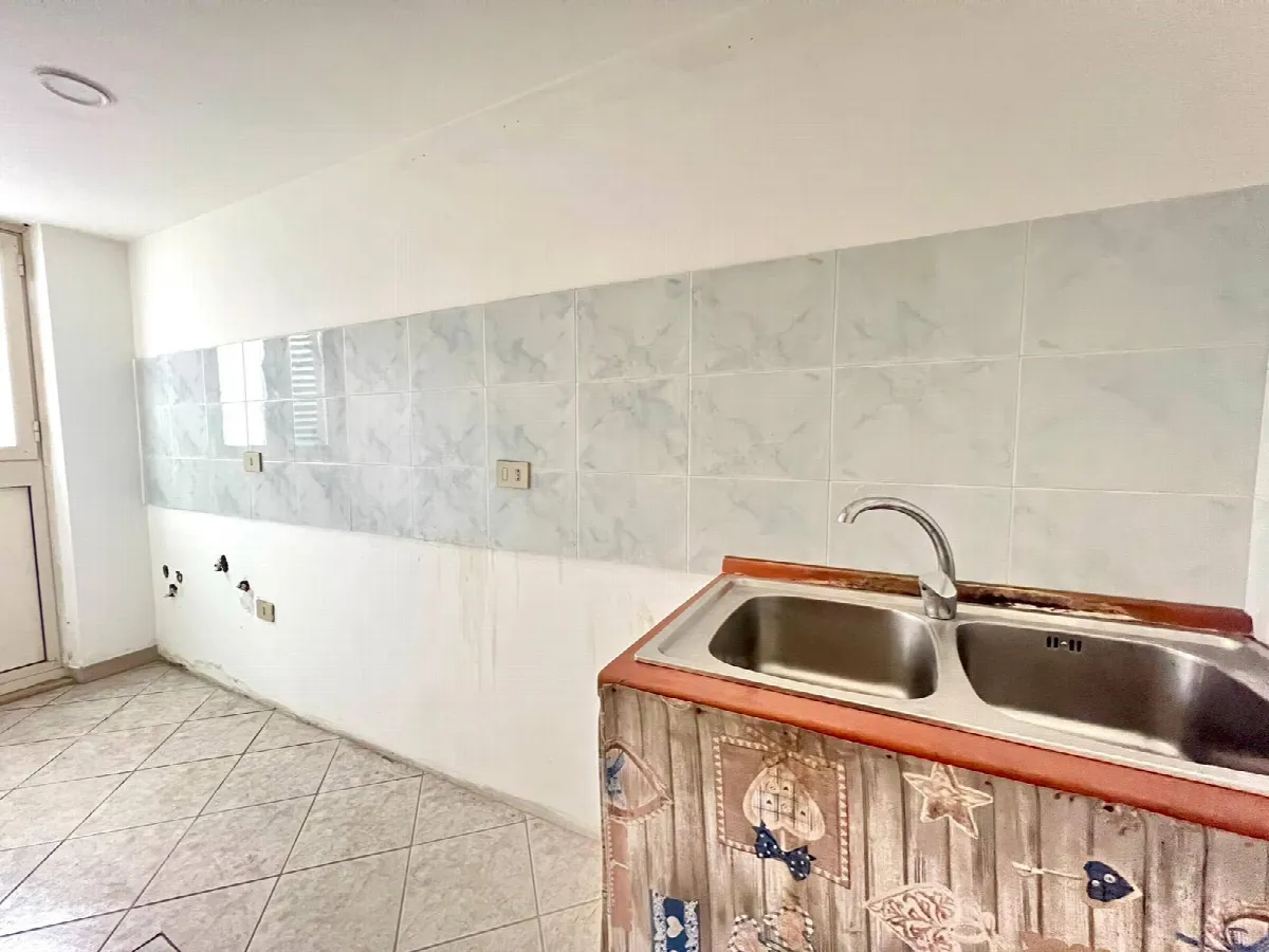 Appartamento in vendita a Palermo, Corso dei Mille - foto 10