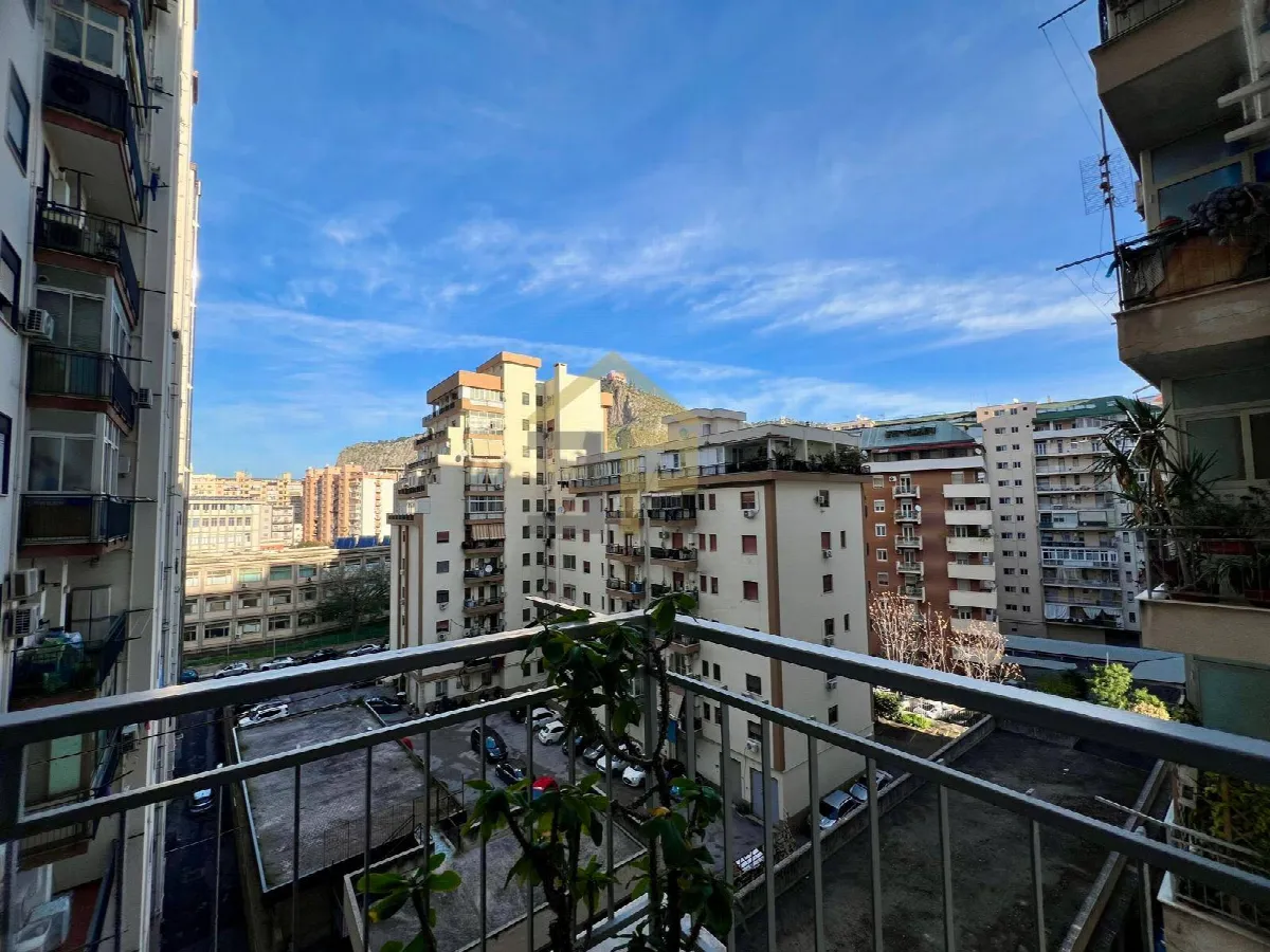 Appartamento in vendita a Palermo, Fiera - foto 9