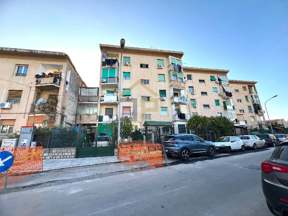 Appartamento in vendita a Palermo, Falsomiele - foto 1