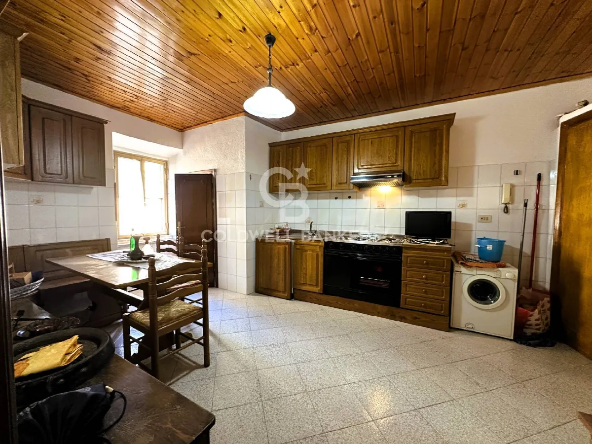 Appartamento in vendita a Monte Romano, Centro storico - foto 3