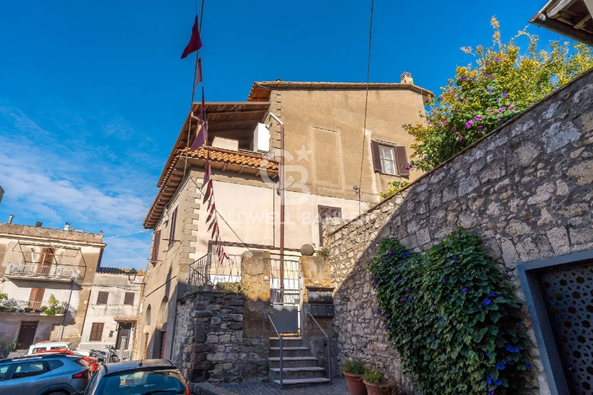Appartamento in vendita a Tarquinia, Centro Storico - foto 3