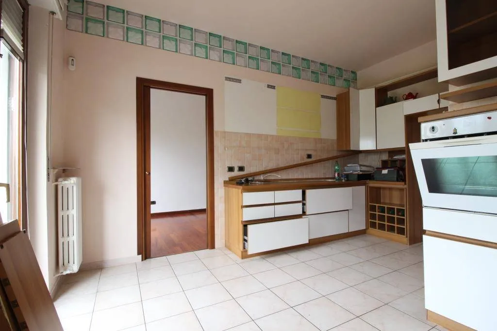 Appartamento in vendita a Verona, Ponte Crencano - foto 1