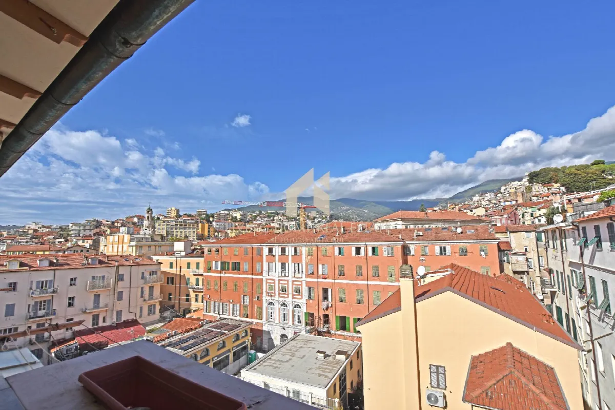 Appartamento in vendita a Sanremo, Centro - Marina - foto 1