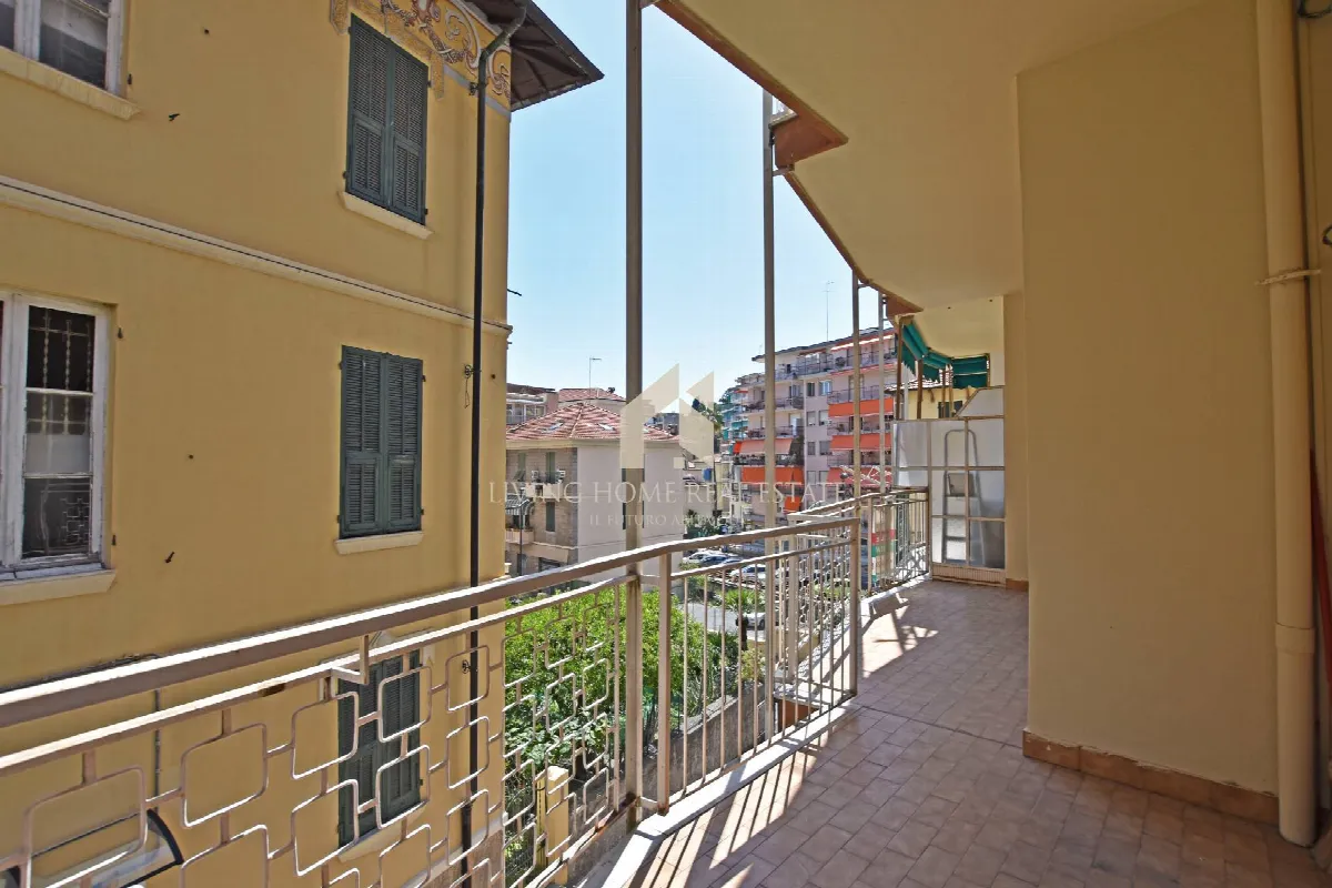 Appartamento in vendita a Sanremo, San Martino - foto 2