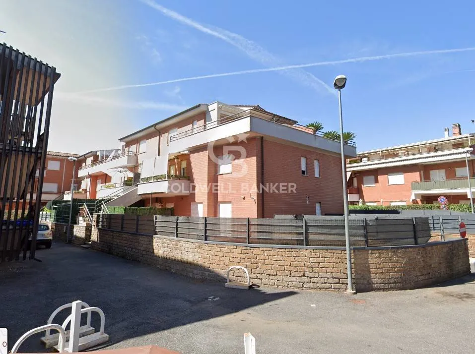 Appartamento indipendente in vendita a Sutri, centro - foto 3