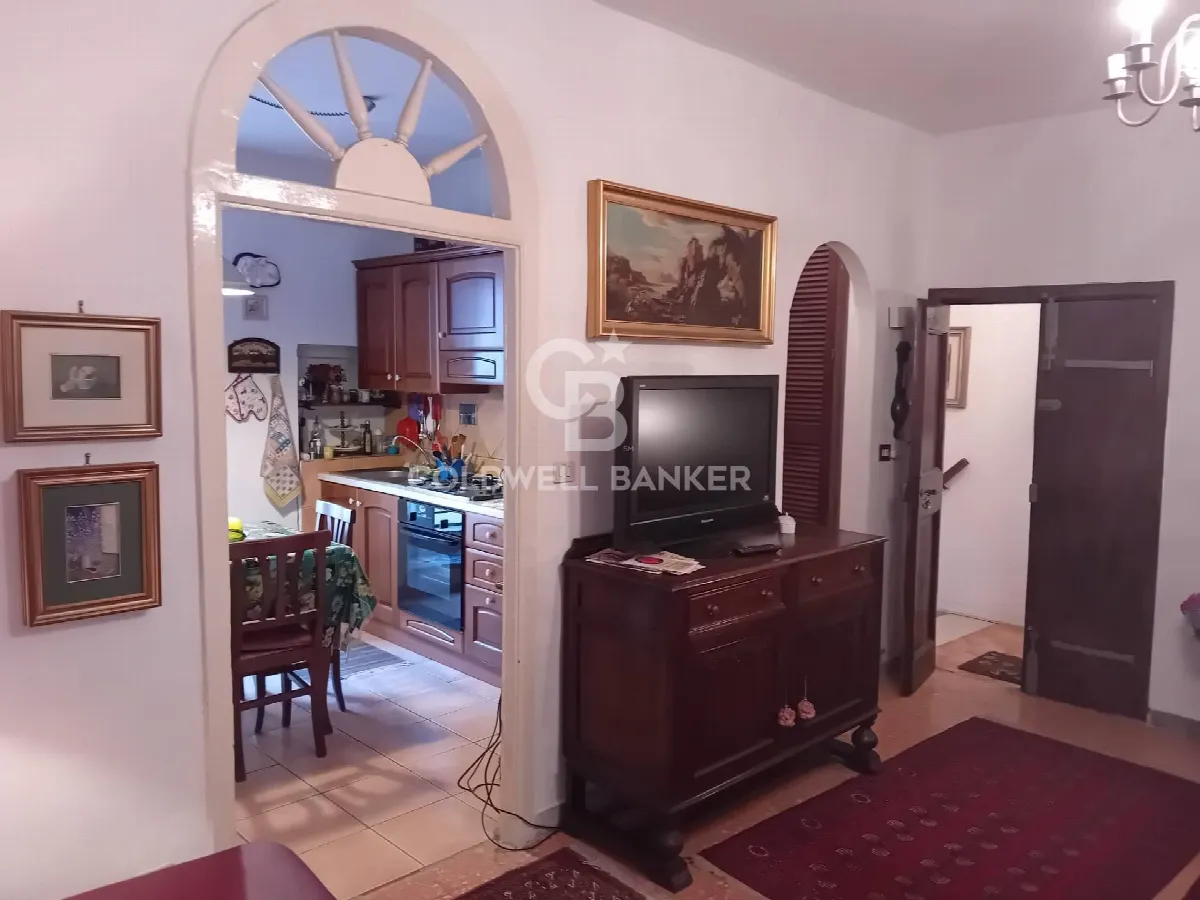 Appartamento in vendita a Sutri, centro storico - foto 7