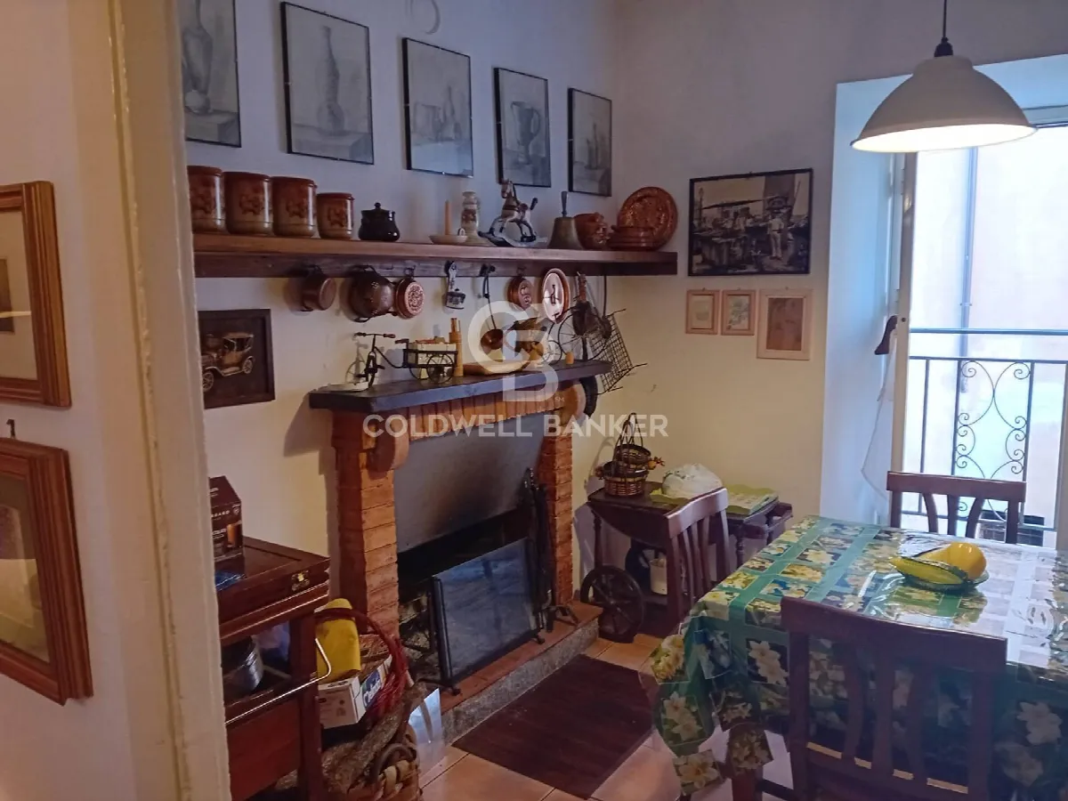 Appartamento in vendita a Sutri, centro storico - foto 8