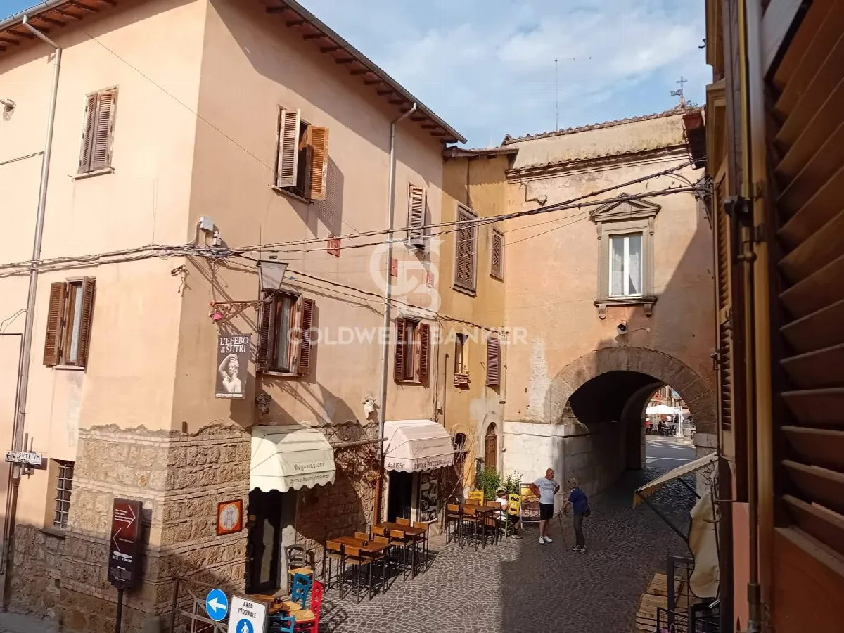 Appartamento in vendita a Sutri, centro storico - foto 10