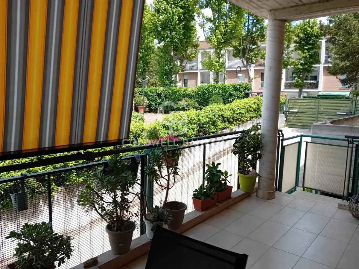 Appartamento in vendita a Sutri, centro - foto 3