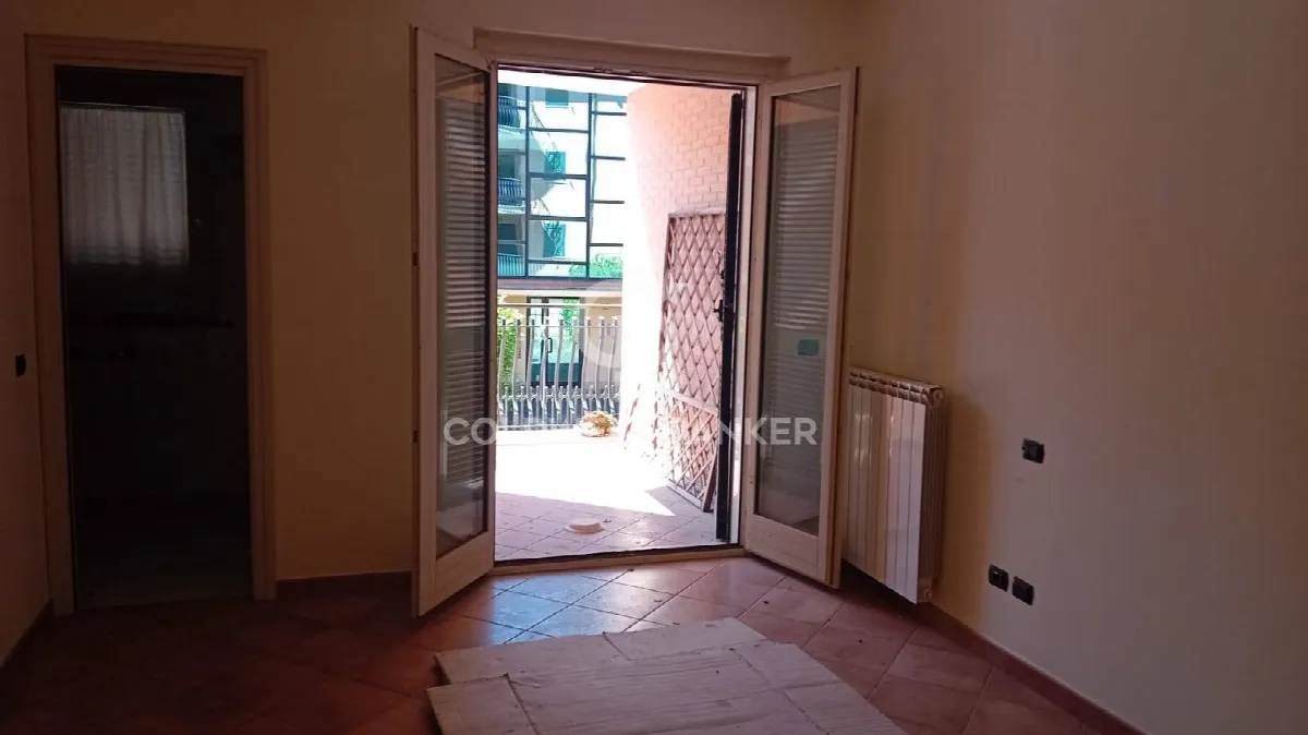Appartamento in vendita a Sutri, centro - foto 7