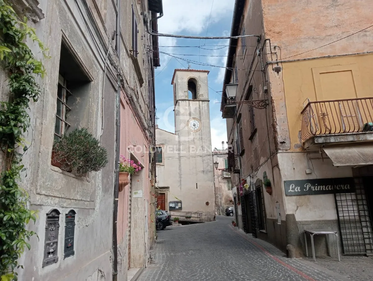 Appartamento in vendita a Sutri, centro storico - foto 7