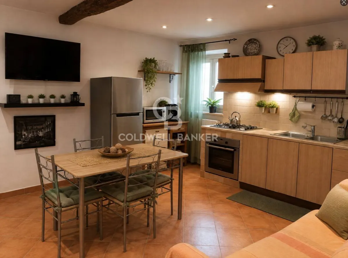 Appartamento indipendente in vendita a Sutri, centro storico - foto 1