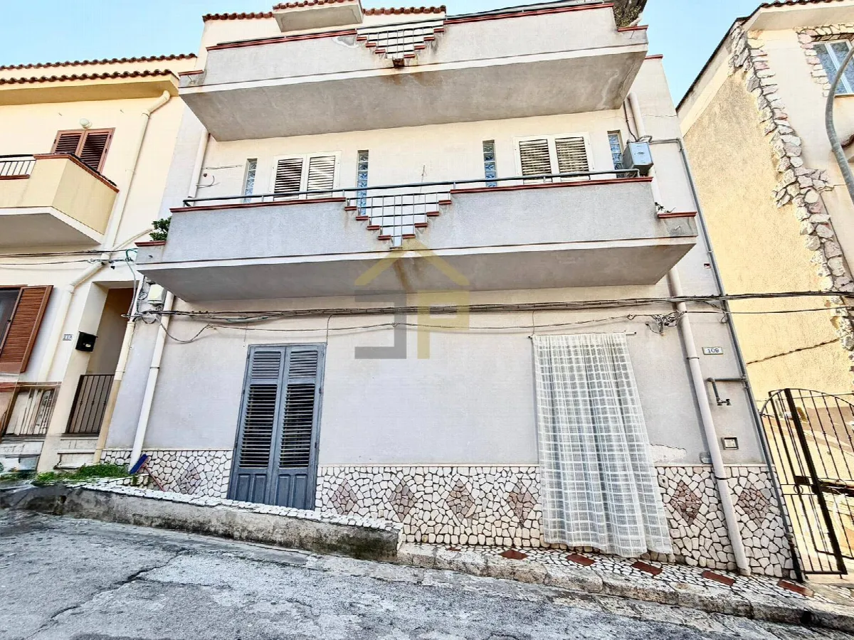 Appartamento in vendita a Balestrate - foto 1