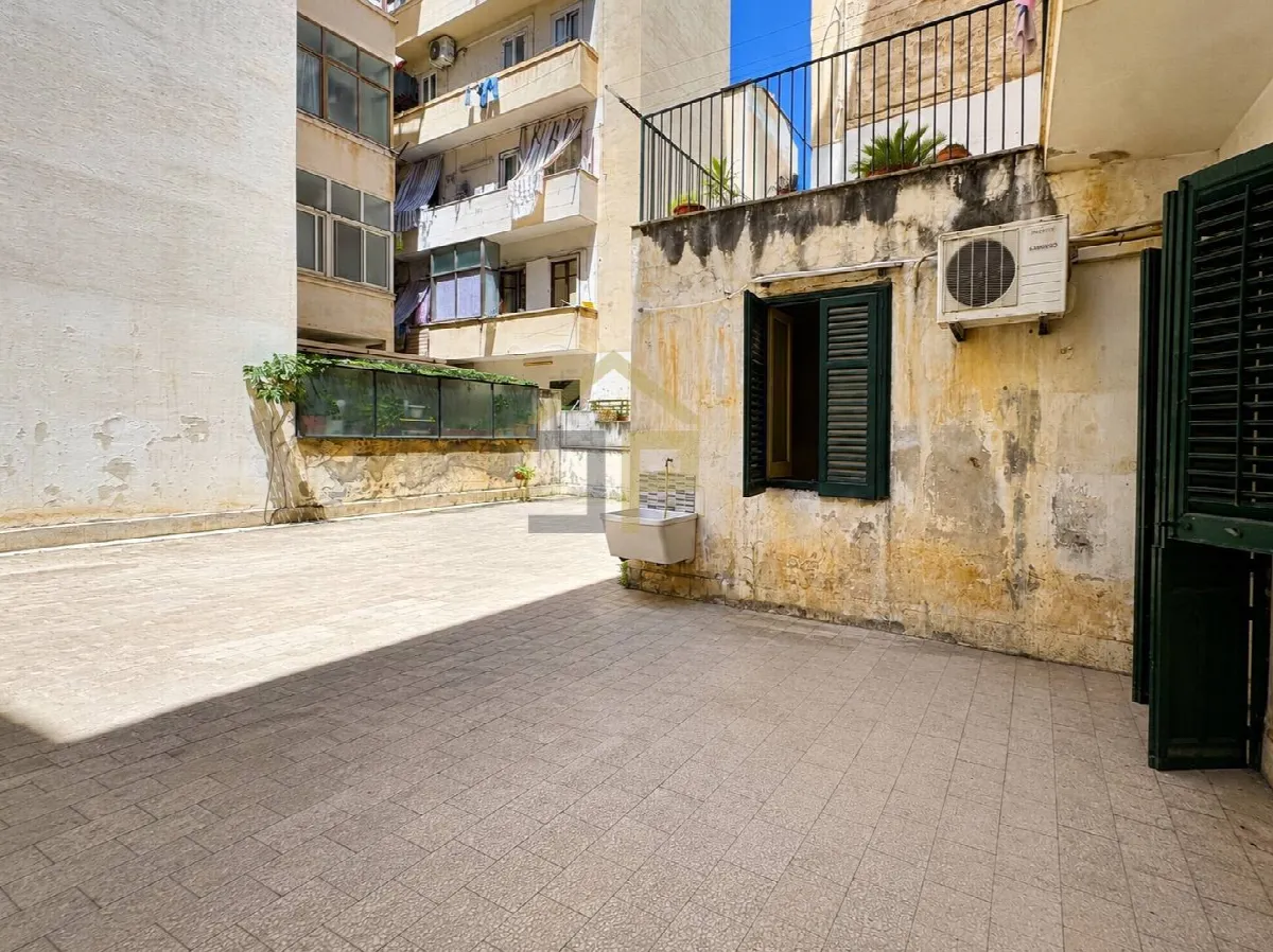 Appartamento in vendita a Palermo - foto 1