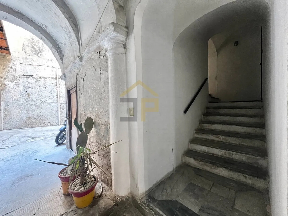 Appartamento in vendita a Palermo, Centro storico - foto 3