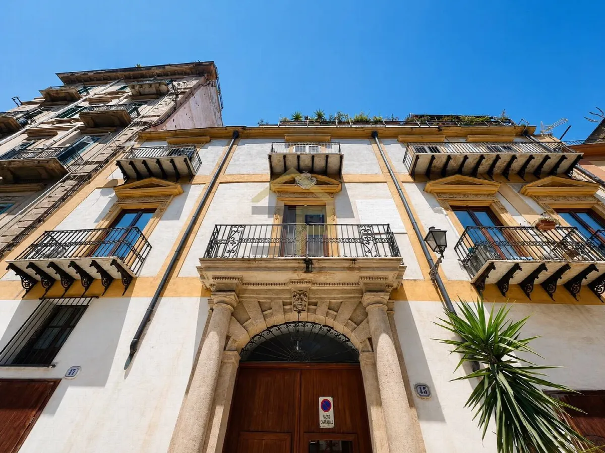 Appartamento in vendita a Palermo, Centro storico - foto 1