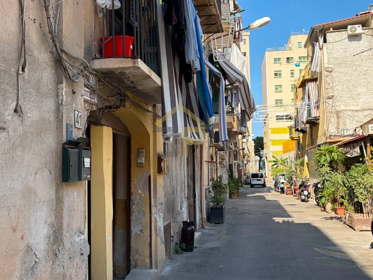Appartamento in vendita a Palermo, Centro storico - foto 1