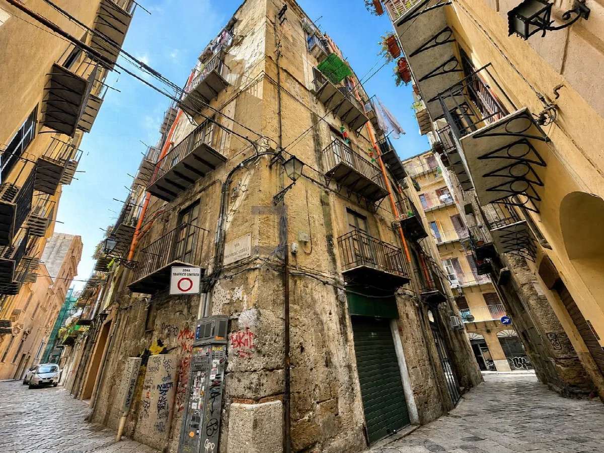 Appartamento in vendita a Palermo, Centro storico - foto 2