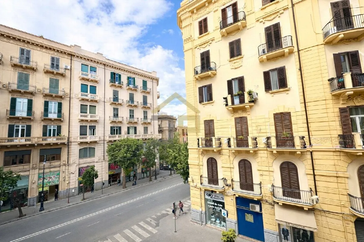 Appartamento in vendita a Palermo, Centro storico - foto 3