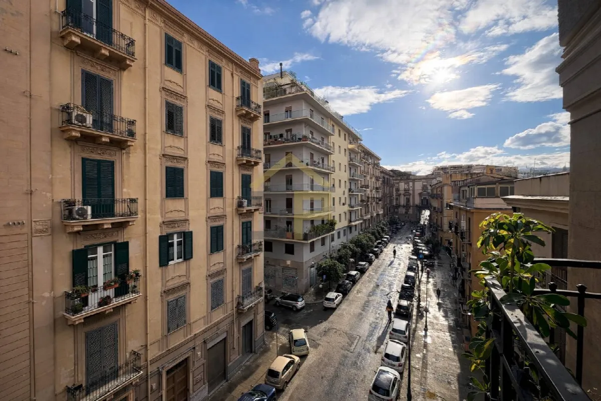 Appartamento in vendita a Palermo, Centro storico - foto 3