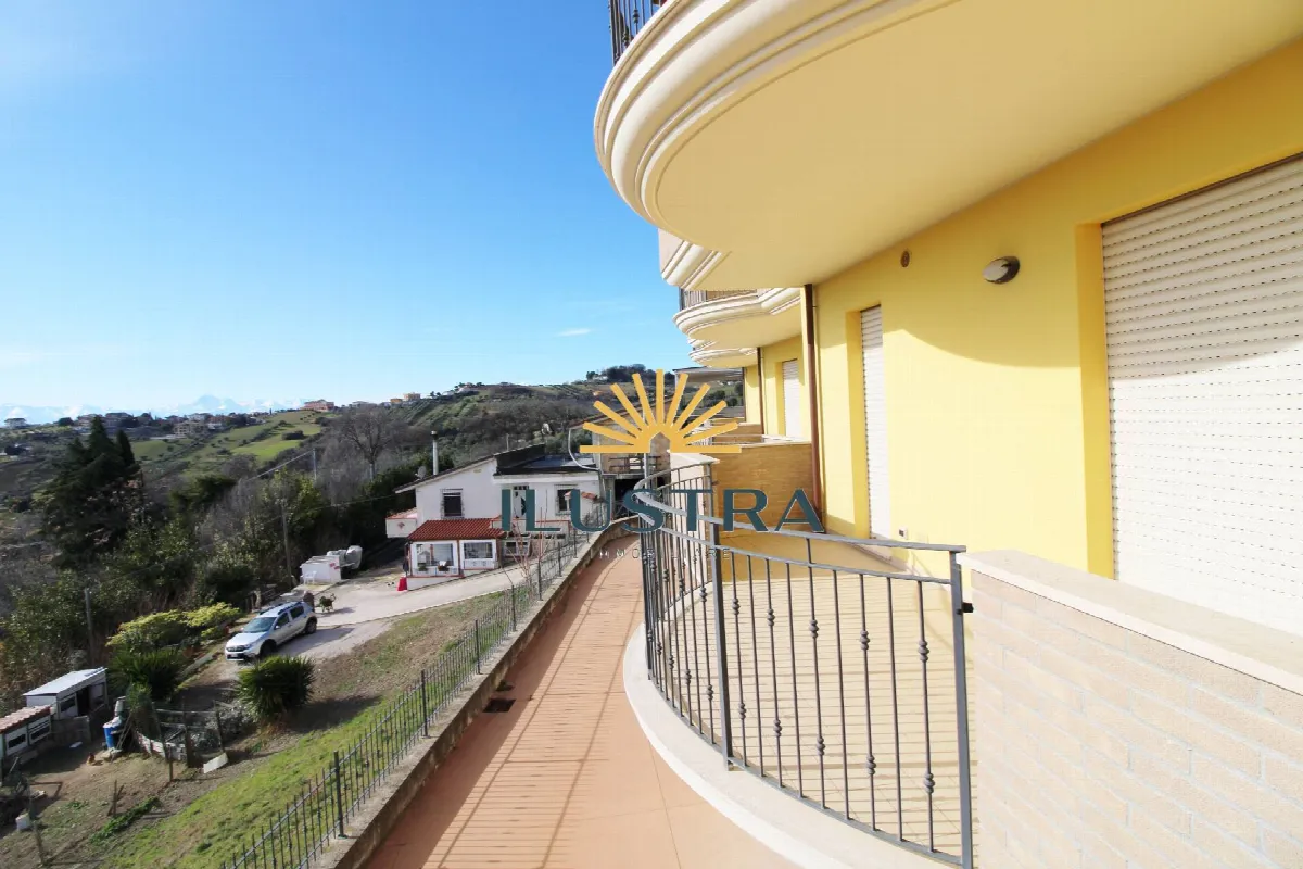 Appartamento in vendita a Colonnella - foto 1