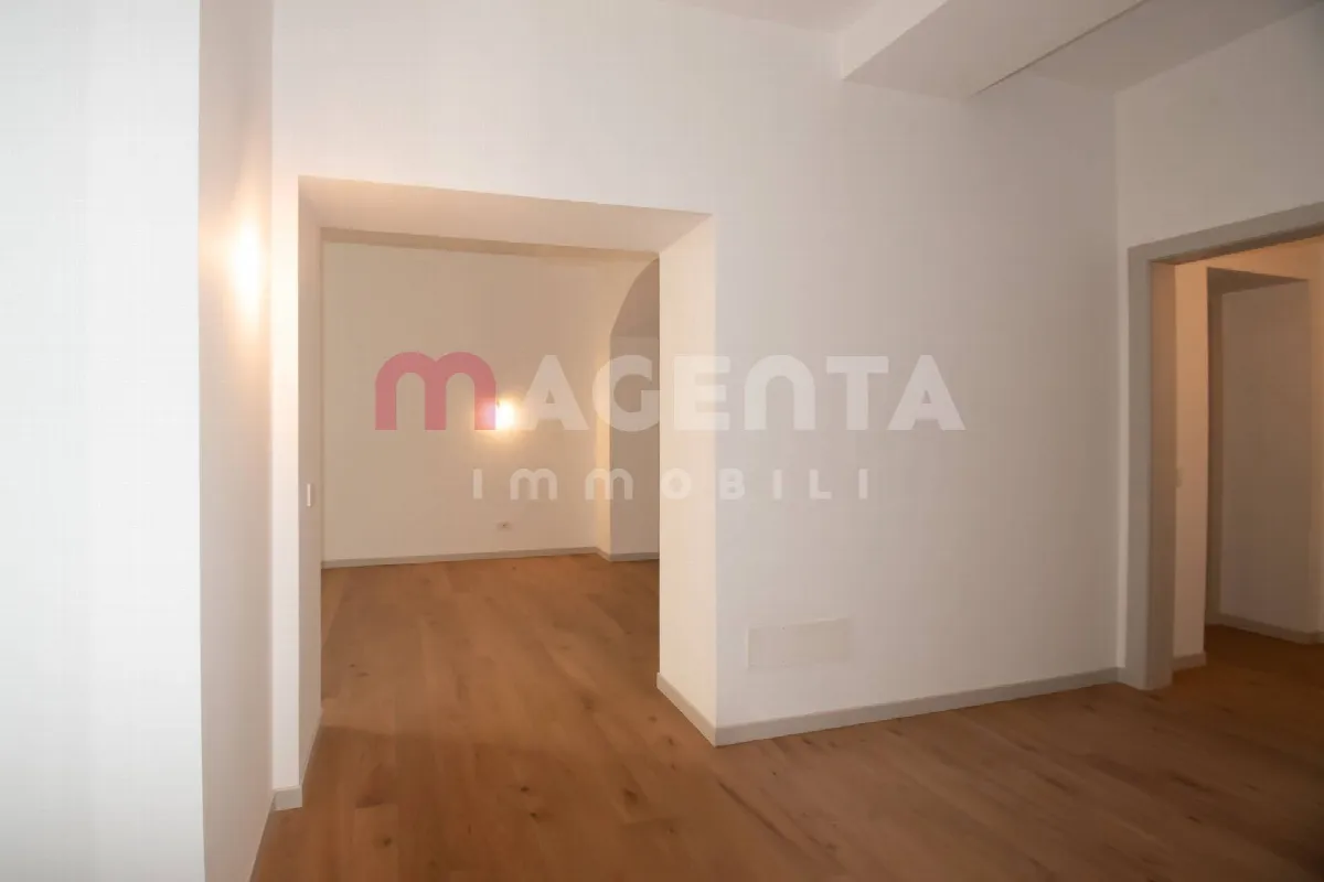 Appartamento in vendita a Brescia, Centro storico pregiato - foto 3