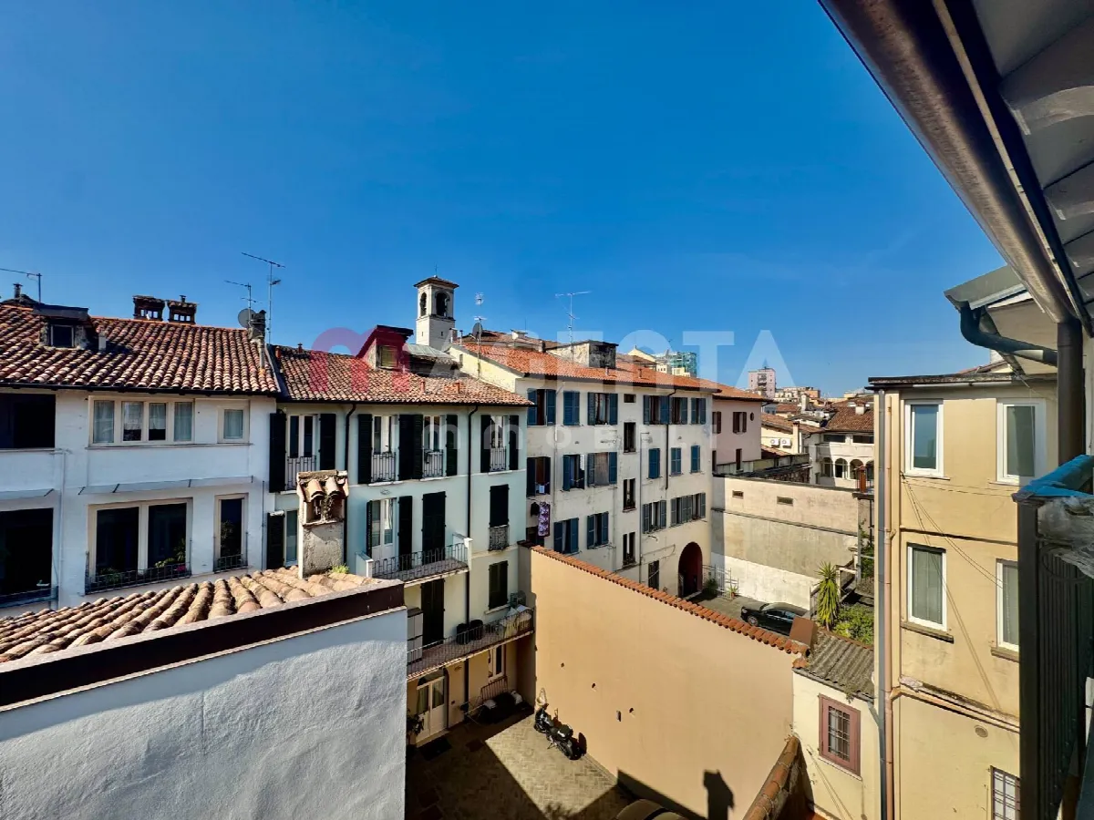 Appartamento in vendita a Brescia, Centro storico pregiato - foto 1