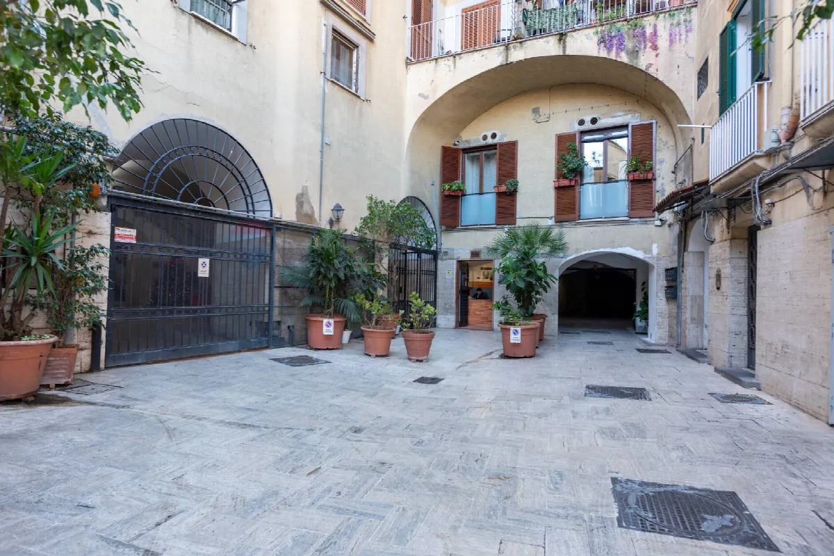 Appartamento in vendita a Napoli, Mergellina - foto 1