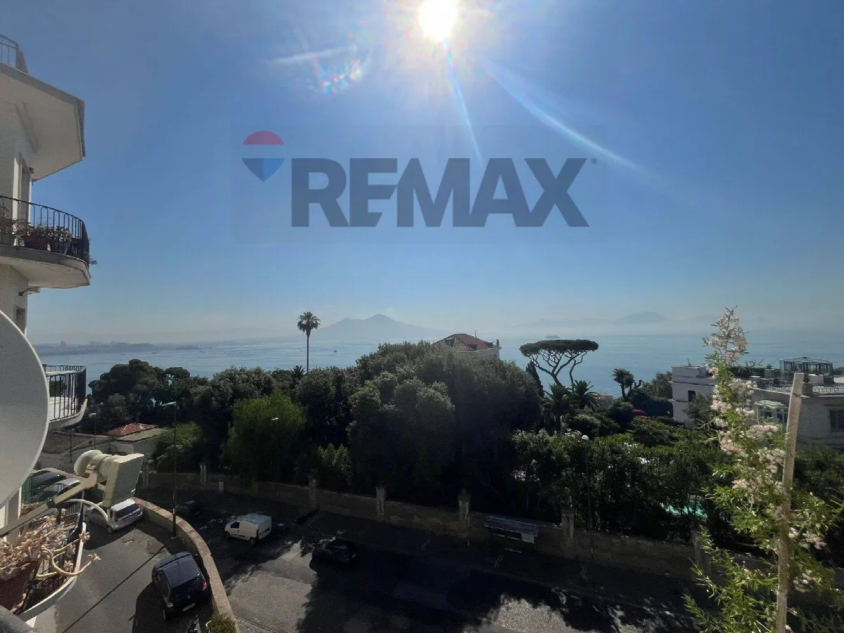 Appartamento in vendita a Napoli, Posillipo - foto 1