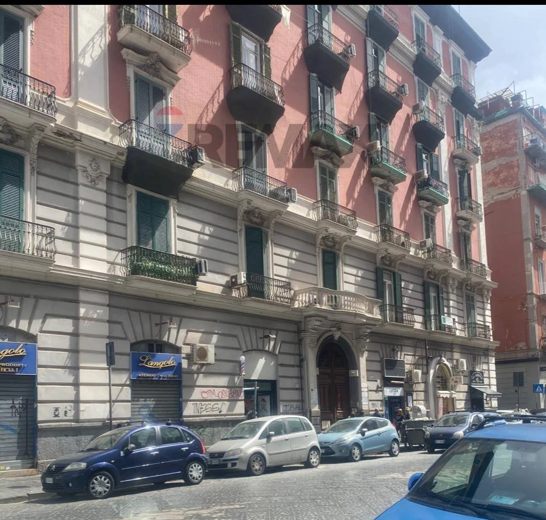 Appartamento in vendita a Napoli, San Lorenzo - foto 1