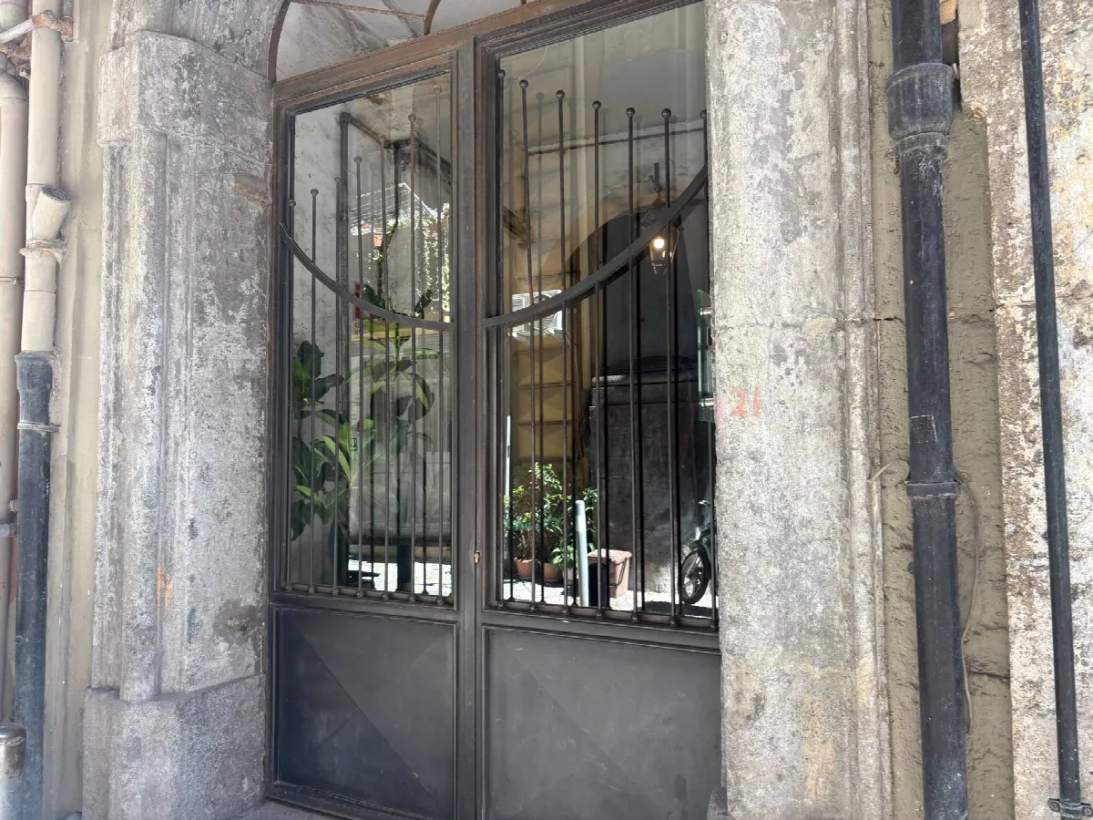 Appartamento in vendita a Napoli, San Ferdinando - foto 2