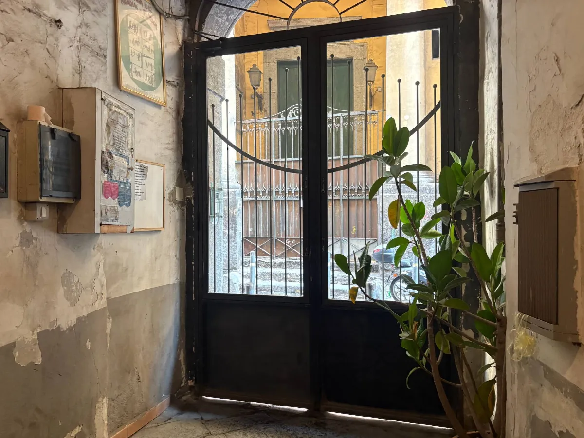 Appartamento in vendita a Napoli, San Ferdinando - foto 3