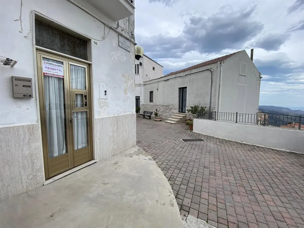 Appartamento in vendita a Monte Sant'Angelo - foto 2