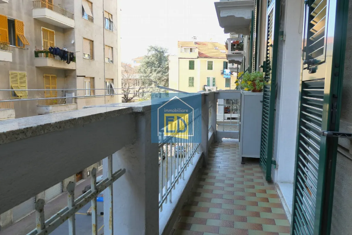 Appartamento in vendita a Savona, Centro - foto 1