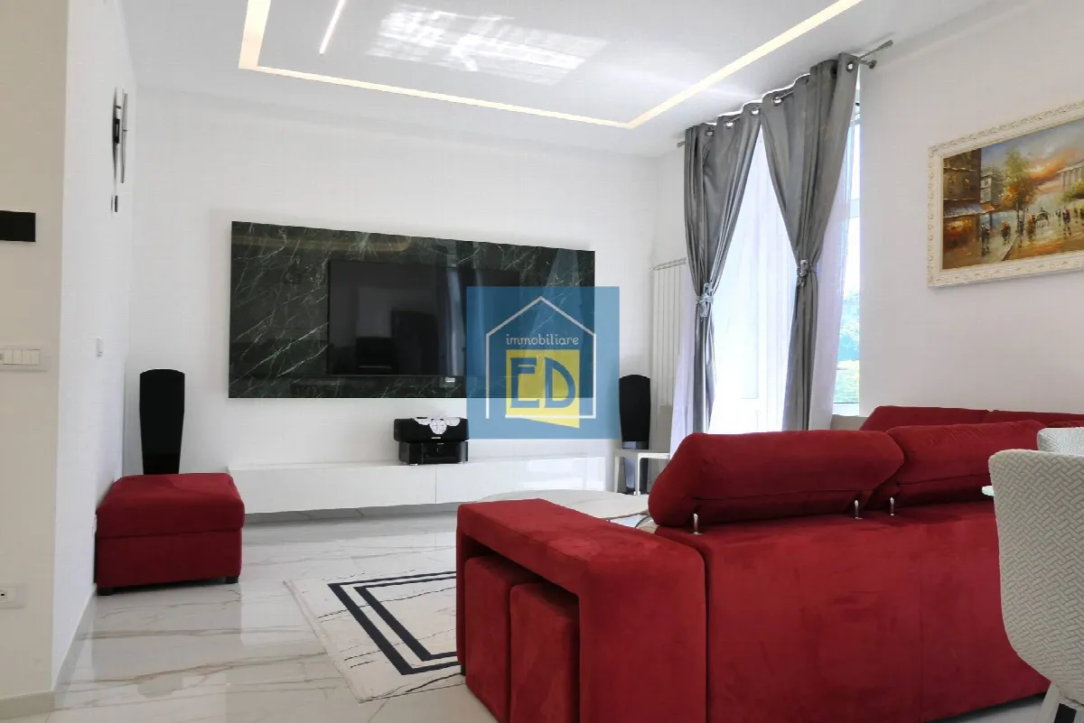 Appartamento in vendita a Savona, Centro - foto 1