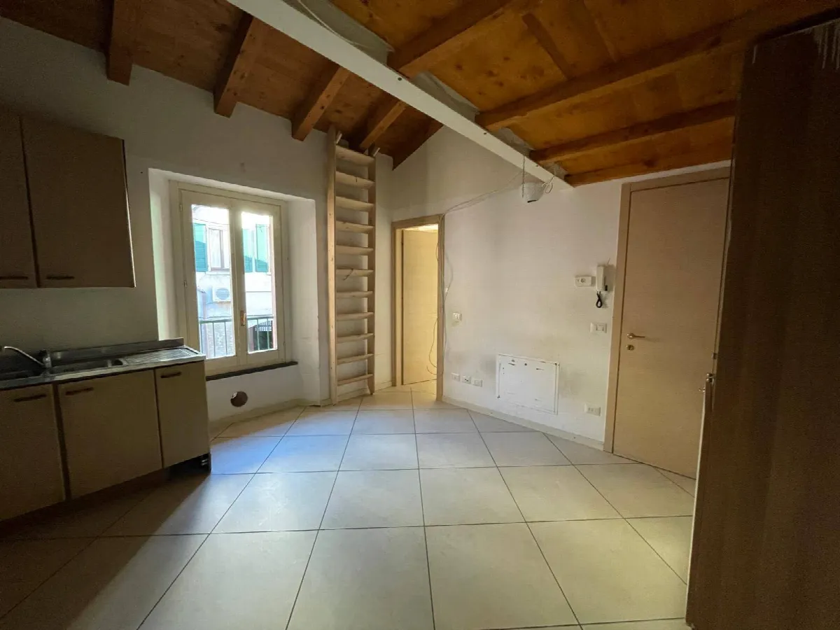 Appartamento in vendita a Galbiate - foto 9