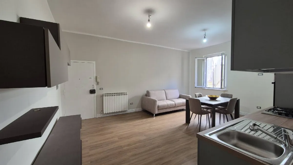 Appartamento in vendita a Terni, Centro - foto 2