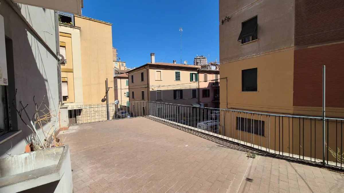 Appartamento in vendita a Terni, Semicentro - foto 2