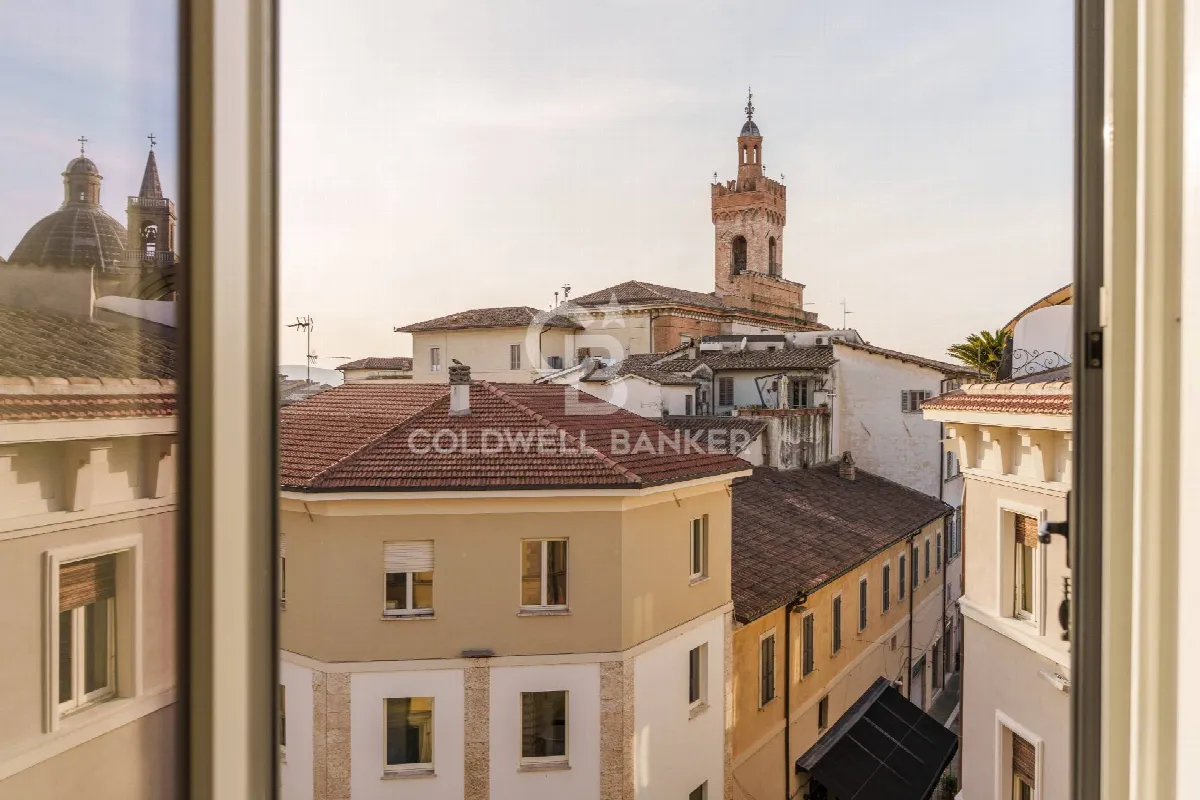 Attico in vendita a Foligno - foto 1