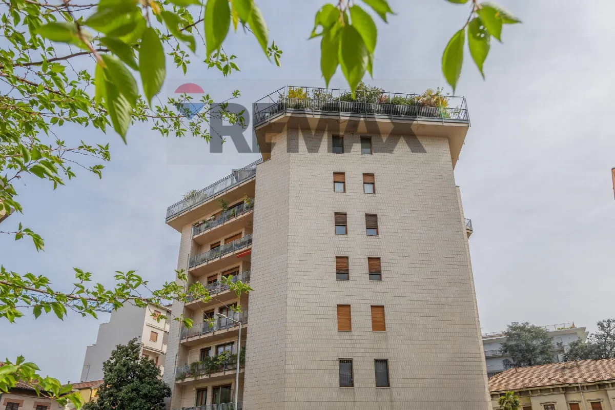 Appartamento in vendita a Monza, Centro storico - foto 3